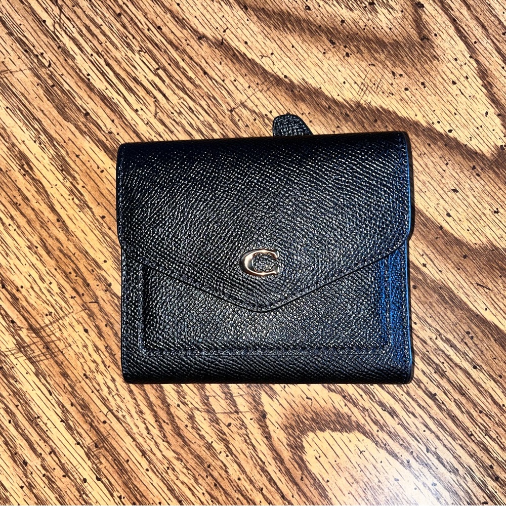 Coach wyn small wallet